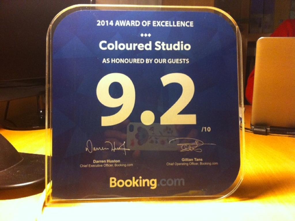Coloured Studio Faro Phòng bức ảnh